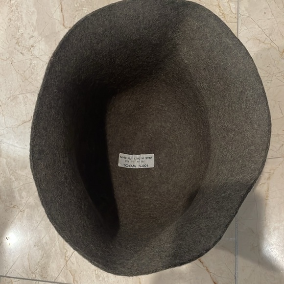 Made in Italy 100% Wool leaf design bucket hat - Picture 7 of 7